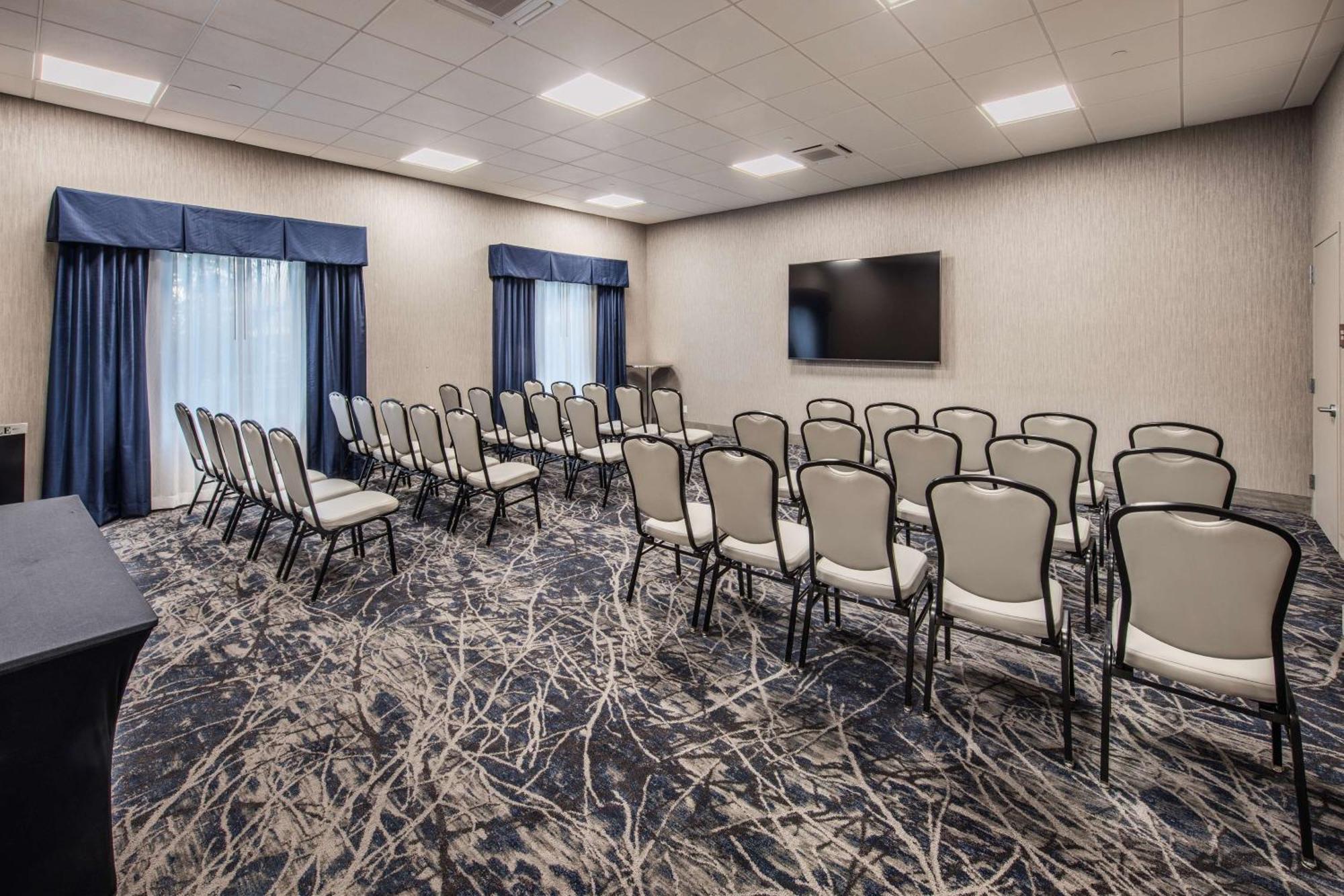 Doubletree By Hilton Monroe Township Cranbury Hotel Rossmoor Exterior foto